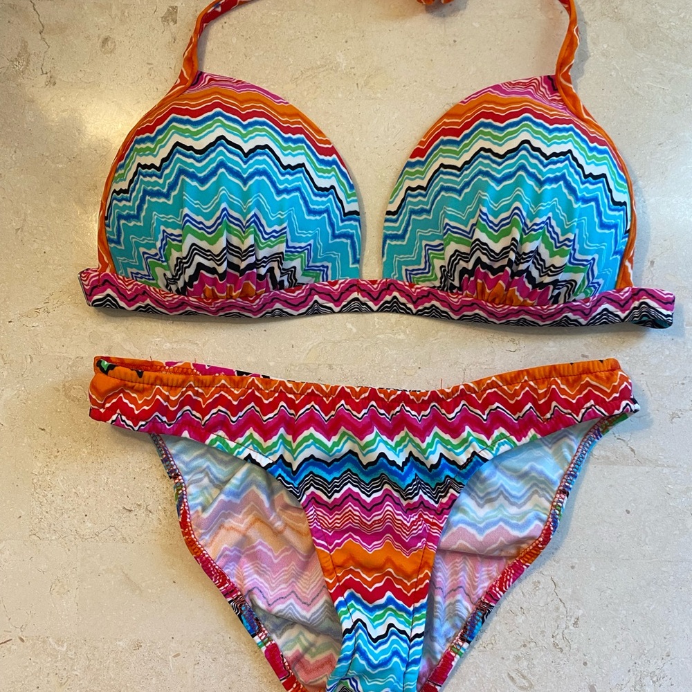 Venus Bikini